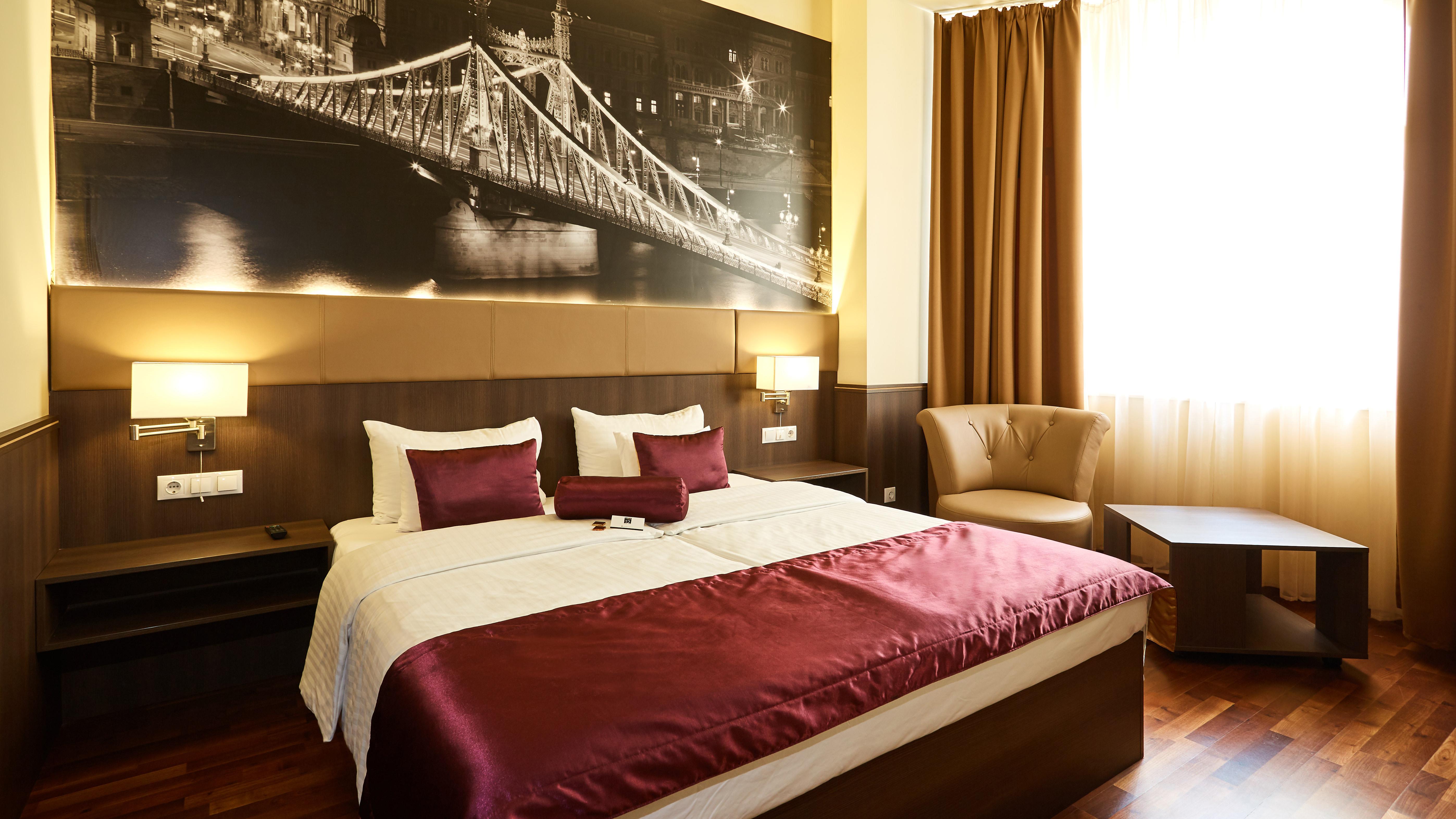 Szálloda 12 Révay Budapest