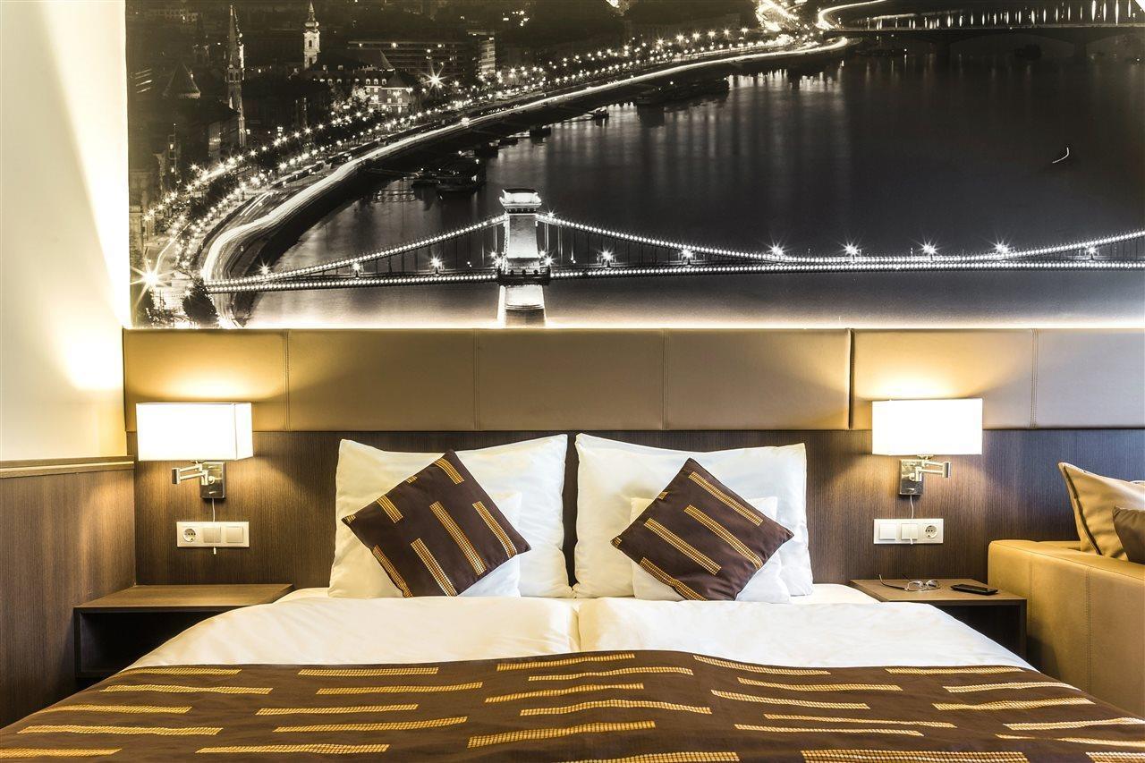 12 Révay 3* Budapest