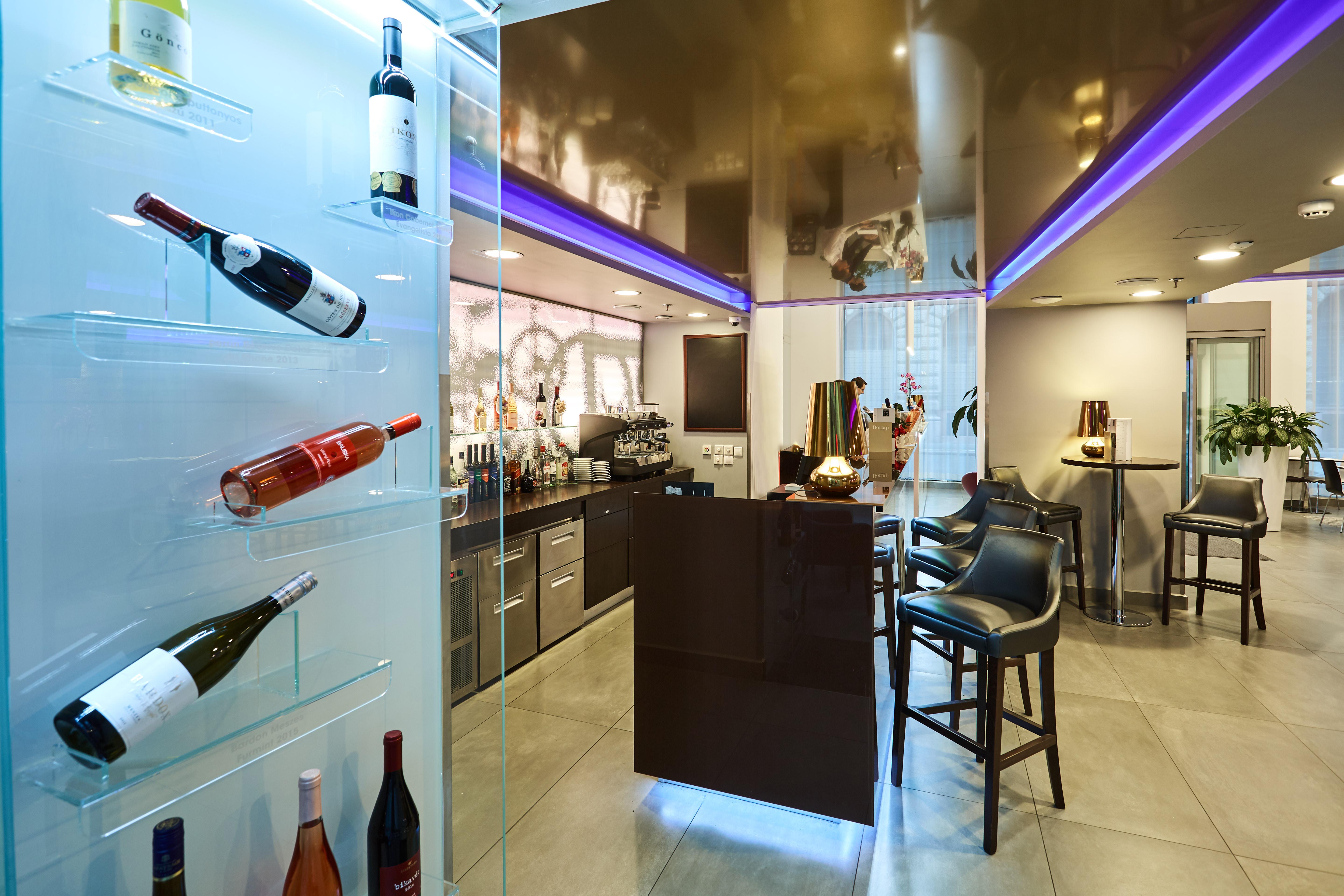 Hotel 12 Revay Boedapest